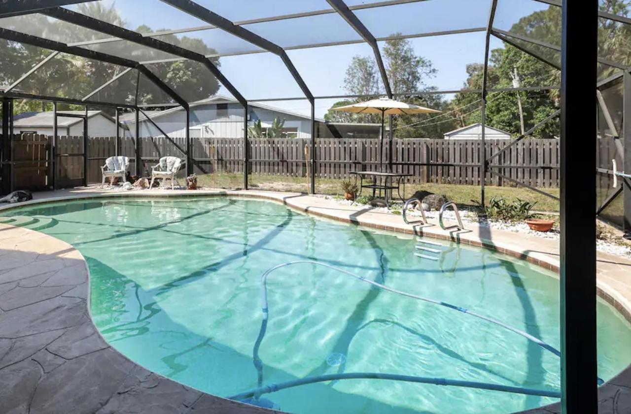 Serenity Studio Hotel Fort Pierce Exterior photo